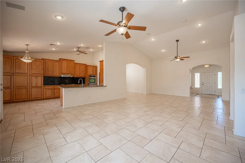 1740 Honey Tree, Las Vegas, NV 89144