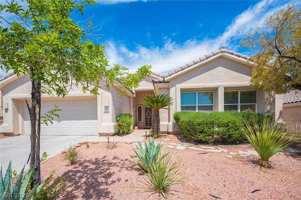 1740 Honey Tree, Las Vegas, NV 89144