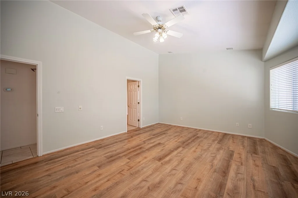 1740 Honey Tree, Las Vegas, NV 89144
