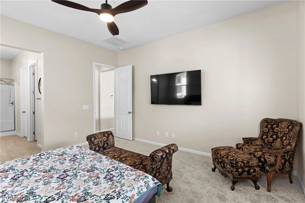 6009 La Coste, North Las Vegas, NV 89081