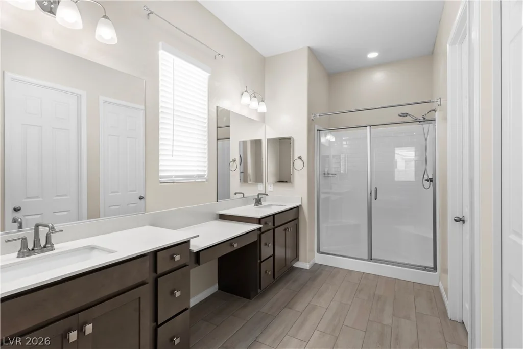 6009 La Coste, North Las Vegas, NV 89081