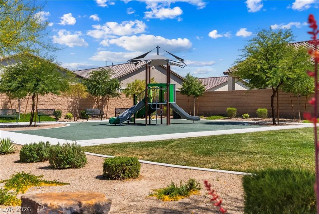 6009 La Coste, North Las Vegas, NV 89081