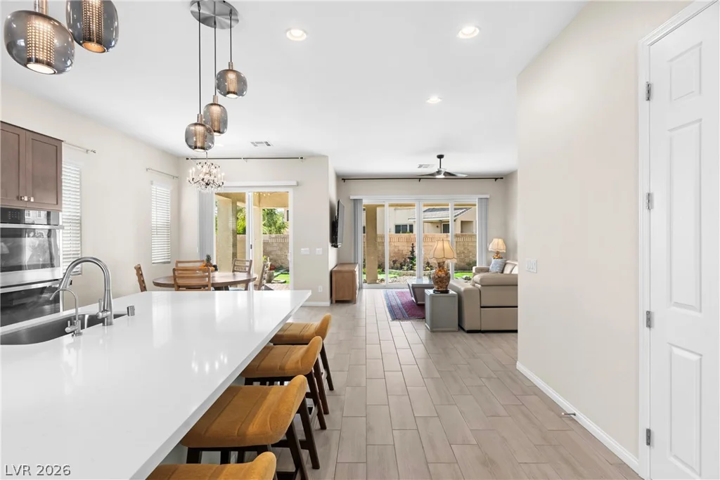 6009 La Coste, North Las Vegas, NV 89081