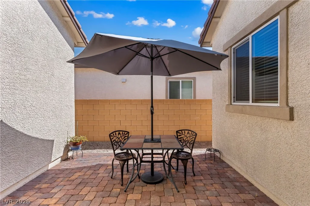 6009 La Coste, North Las Vegas, NV 89081