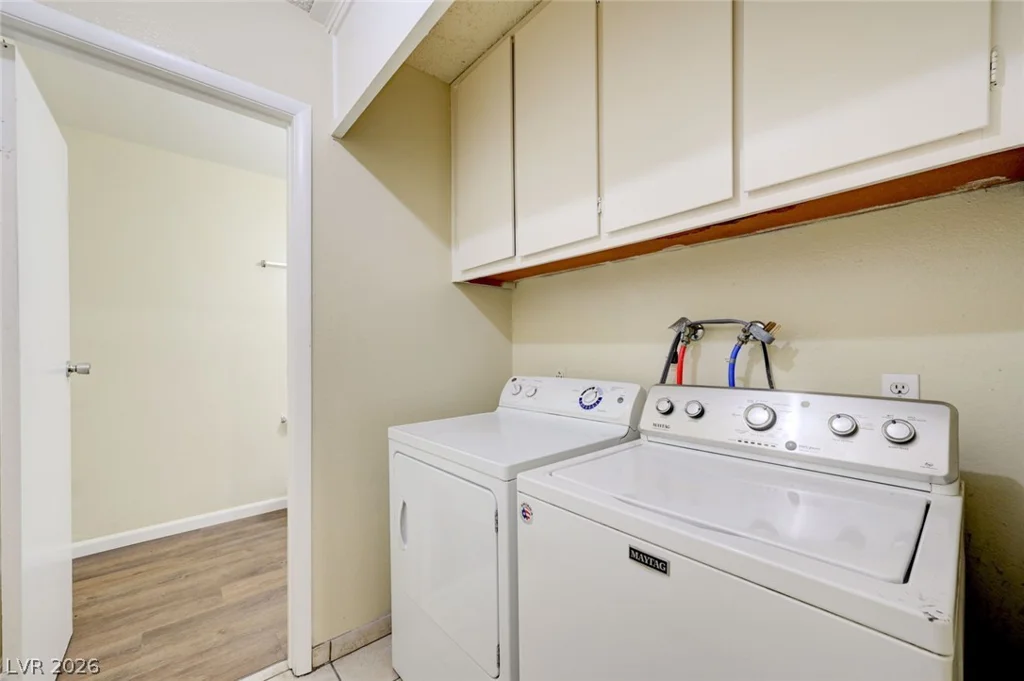 4511 Sirius, Las Vegas, NV 89102