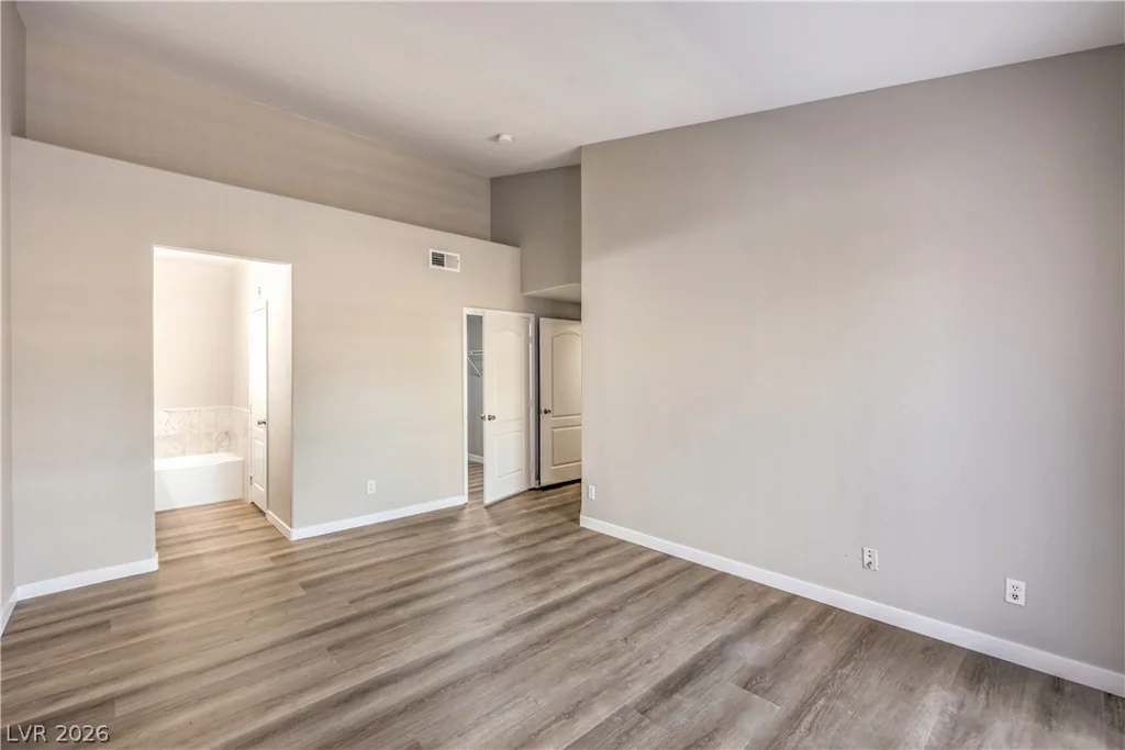 1509 Blackcombe, Las Vegas, NV 89128