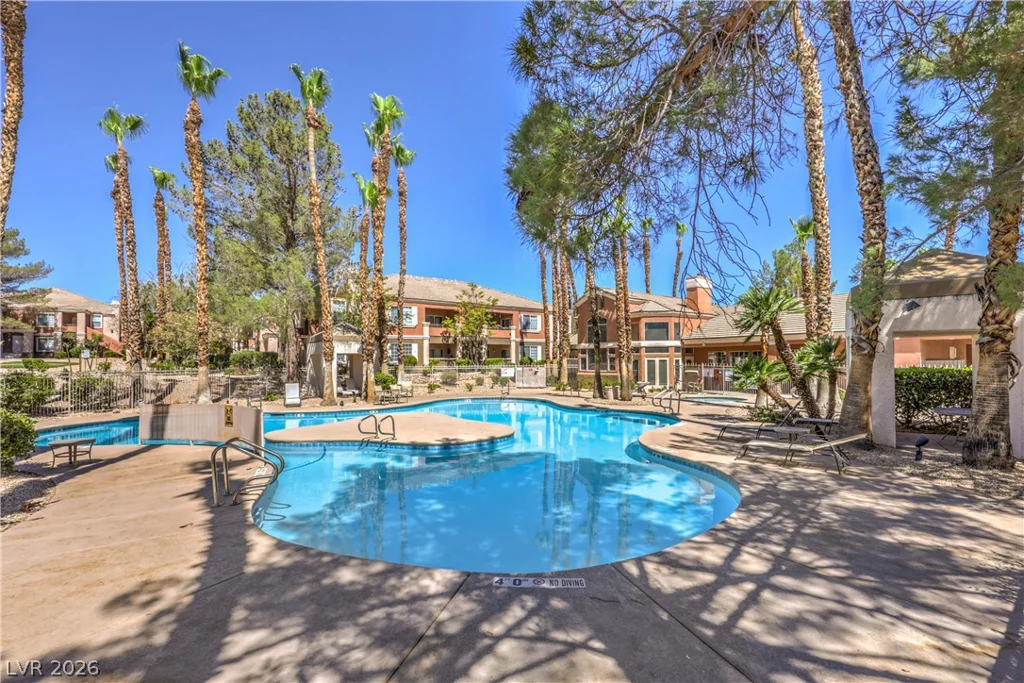 1509 Blackcombe, Las Vegas, NV 89128
