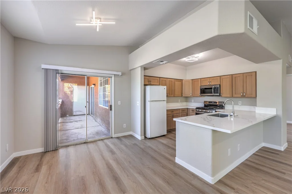 1509 Blackcombe, Las Vegas, NV 89128