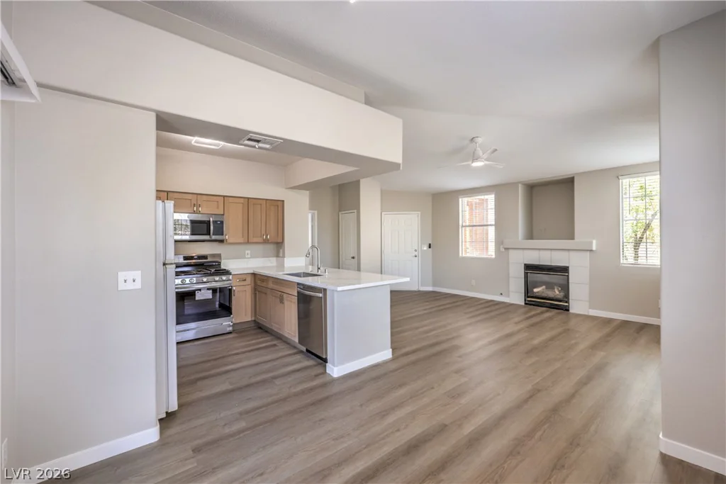 1509 Blackcombe, Las Vegas, NV 89128