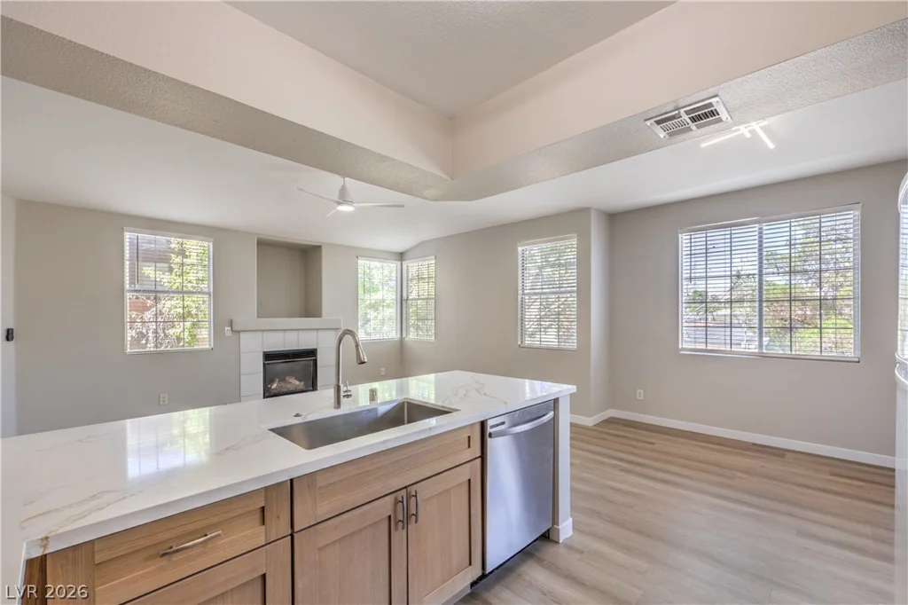 1509 Blackcombe, Las Vegas, NV 89128