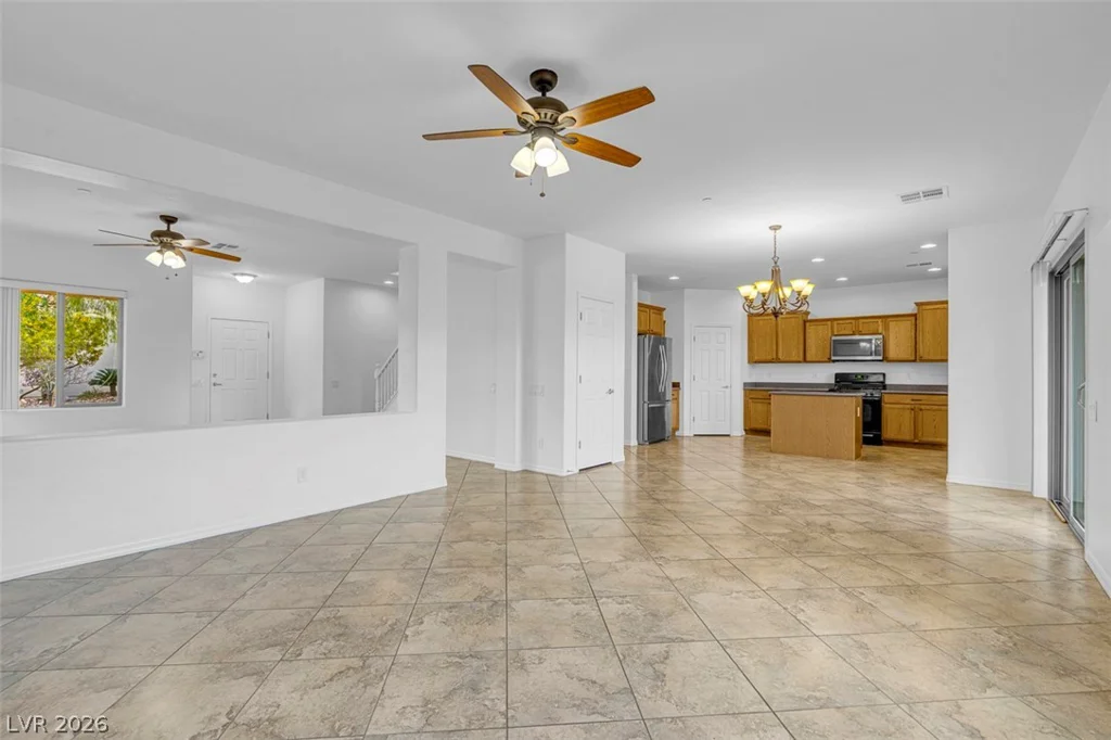 112 Newmiller, Henderson, NV 89002