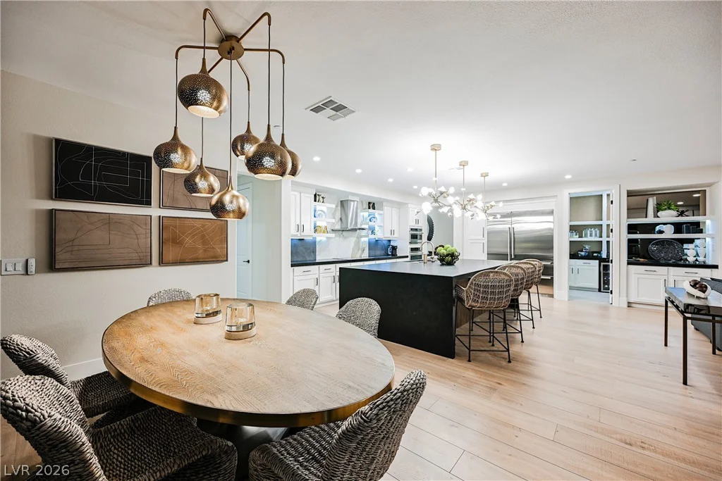 6055 Gabrielle Carol, Las Vegas, NV 89149