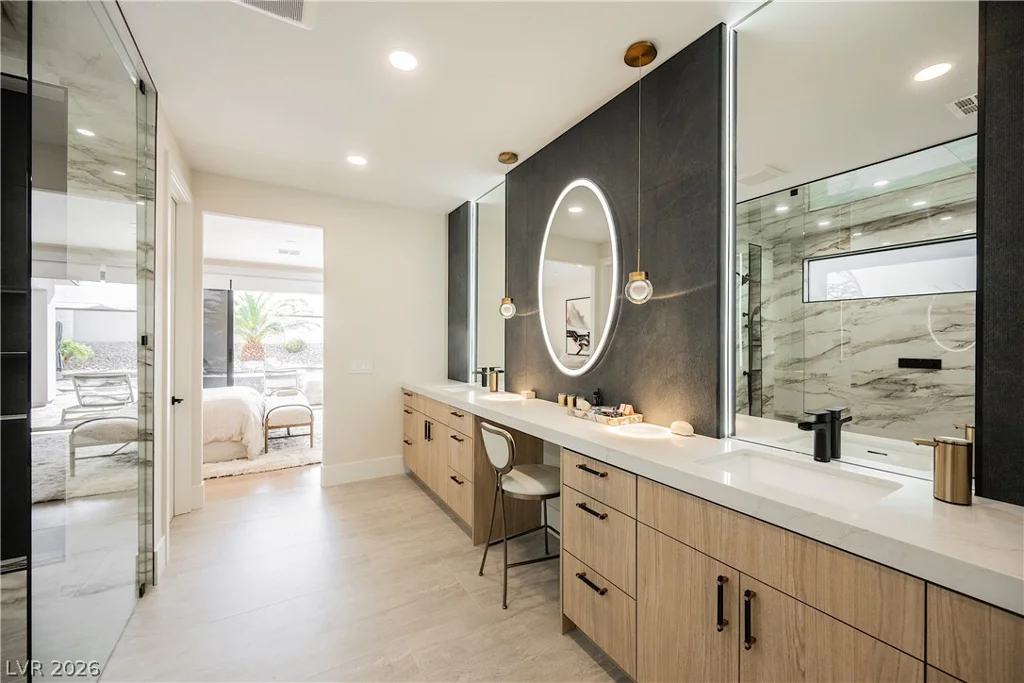 6055 Gabrielle Carol, Las Vegas, NV 89149