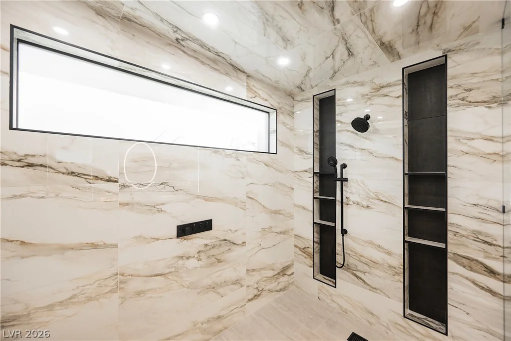 6055 Gabrielle Carol, Las Vegas, NV 89149