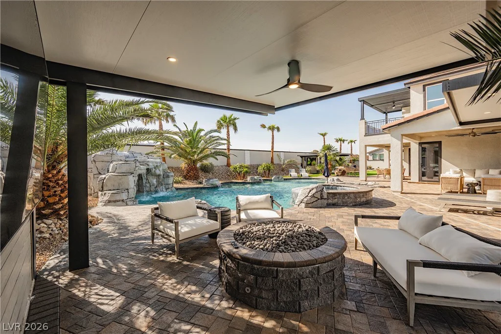 6055 Gabrielle Carol, Las Vegas, NV 89149