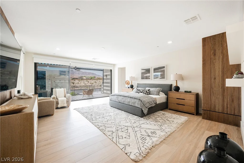 6055 Gabrielle Carol, Las Vegas, NV 89149