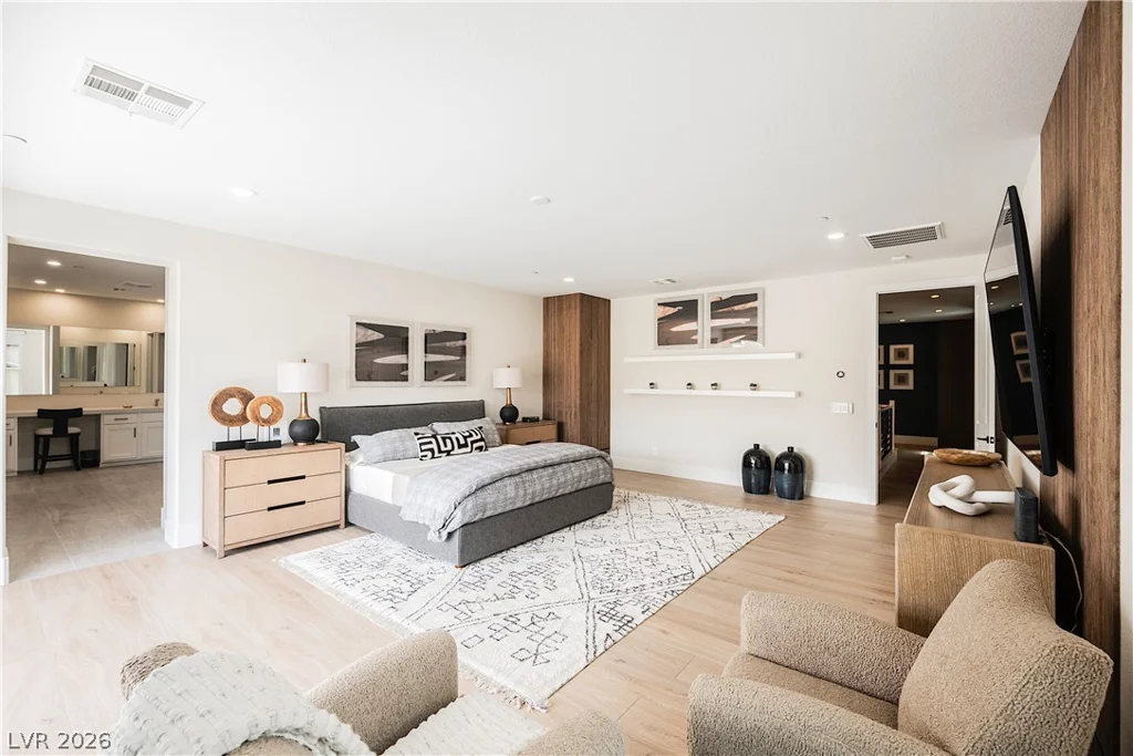 6055 Gabrielle Carol, Las Vegas, NV 89149