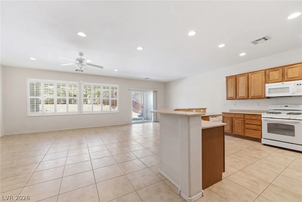 2408 Cosmic Ray, Henderson, NV 89044