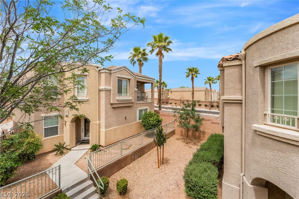 7561 Cutting Edge, Las Vegas, NV 89149