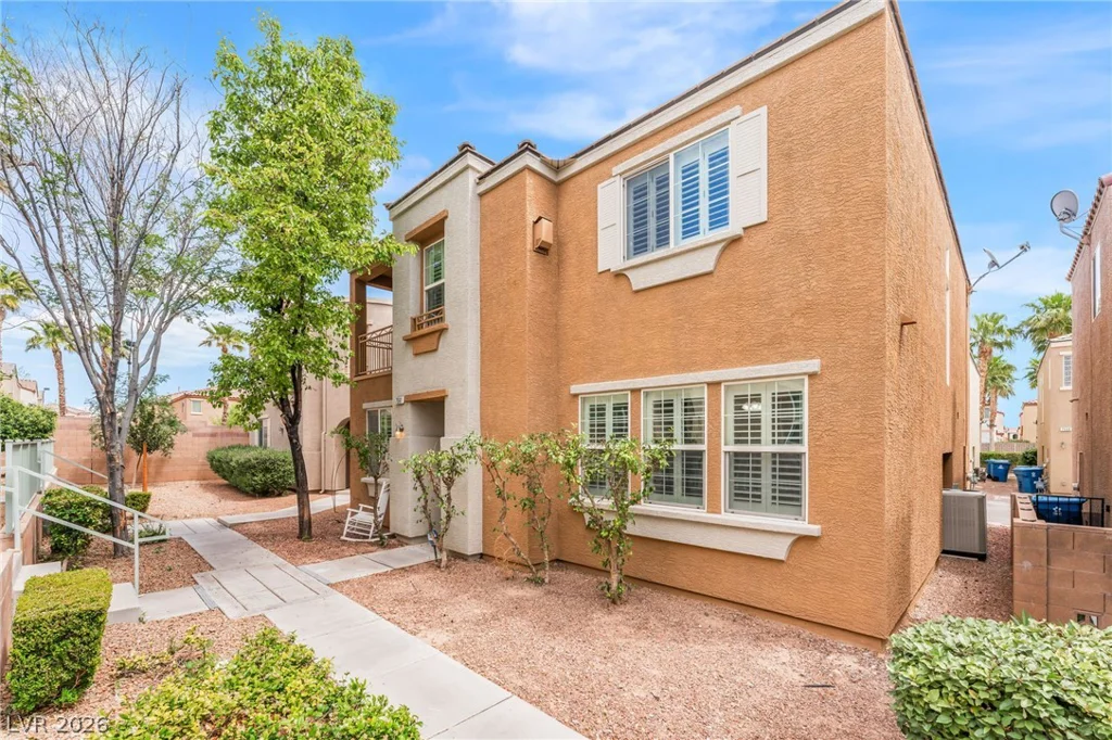 7561 Cutting Edge, Las Vegas, NV 89149