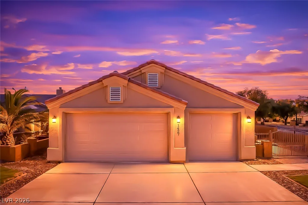 1427 Palm Drive, Laughlin, NV 89029