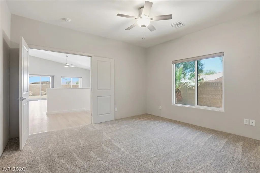1427 Palm Drive, Laughlin, NV 89029