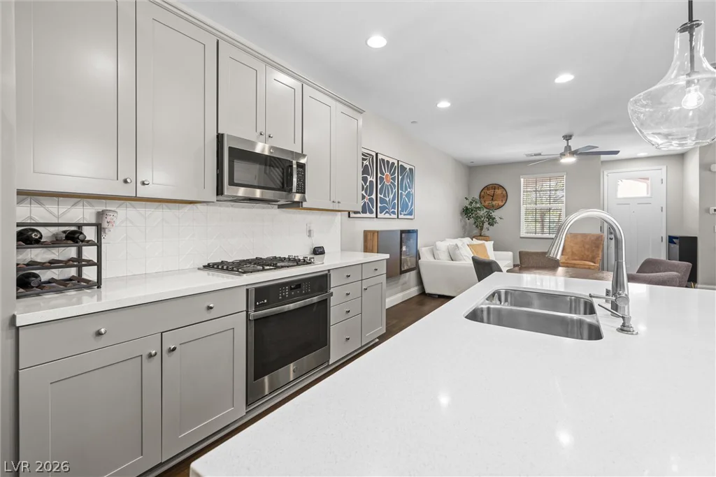 44 Kimberlite, Henderson, NV 89011