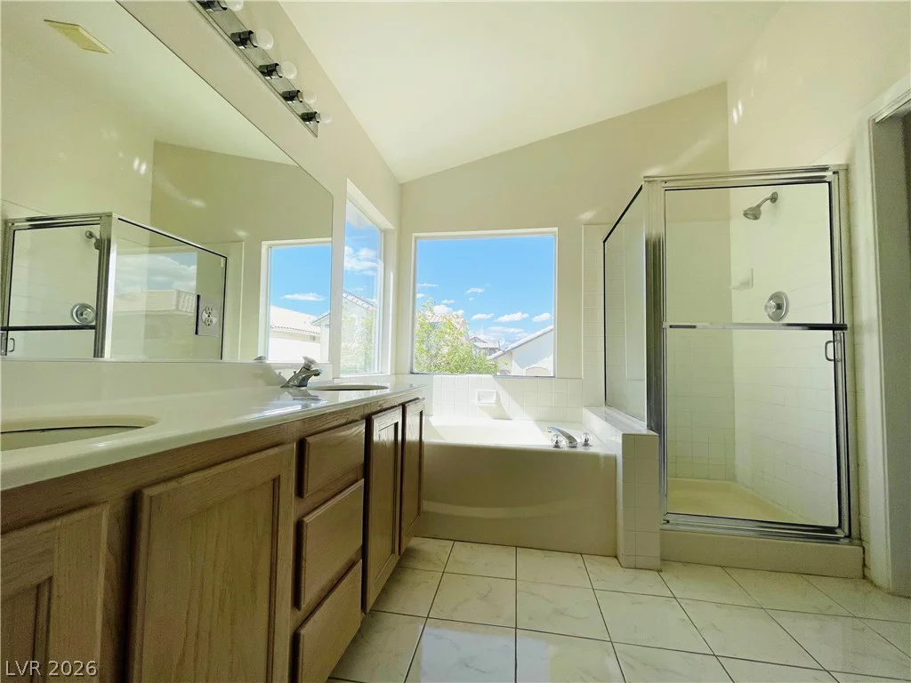8134 Dinsmore, Las Vegas, NV 89117