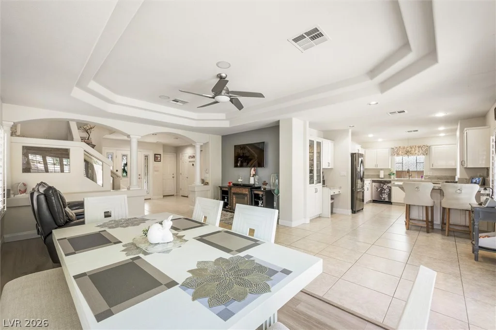 10900 Calcedonian, Las Vegas, NV 89141