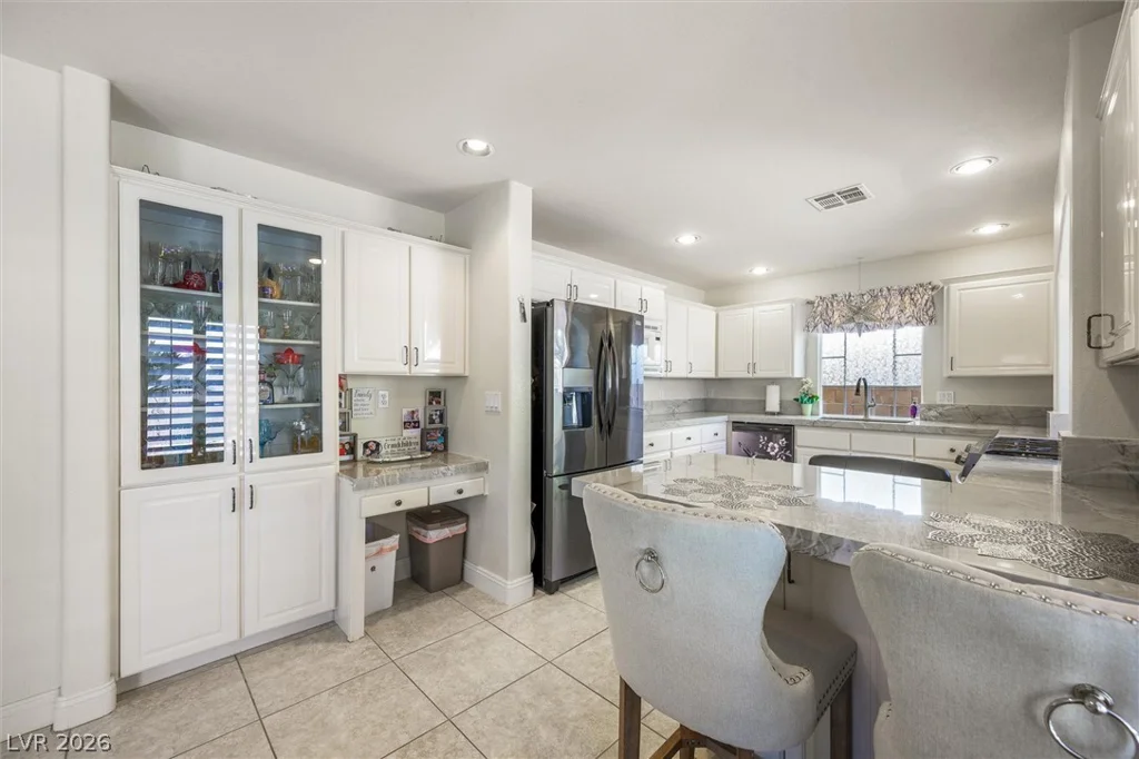 10900 Calcedonian, Las Vegas, NV 89141