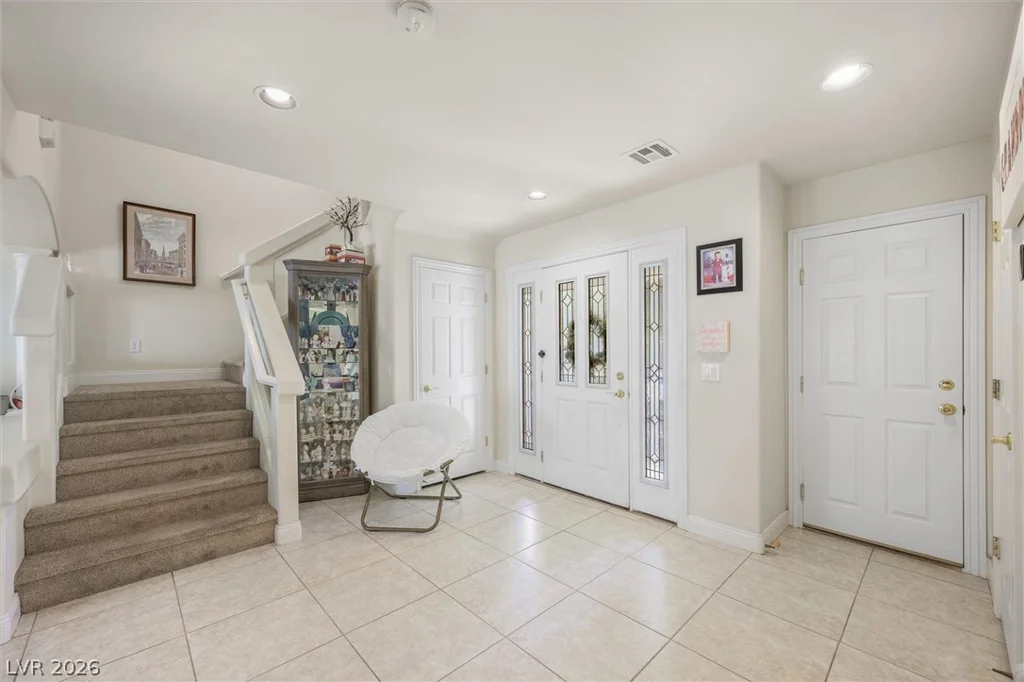 10900 Calcedonian, Las Vegas, NV 89141
