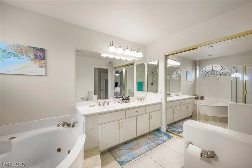 10900 Calcedonian, Las Vegas, NV 89141