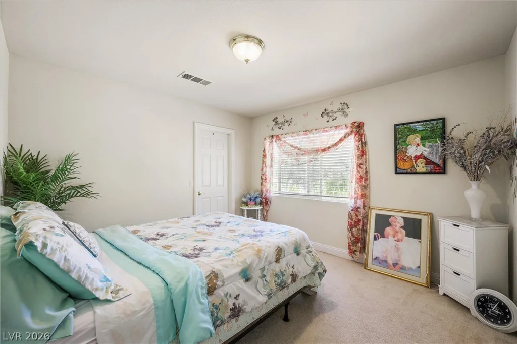 10900 Calcedonian, Las Vegas, NV 89141