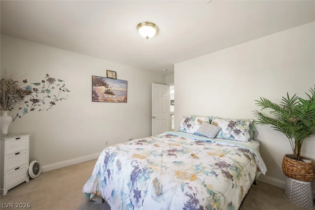 10900 Calcedonian, Las Vegas, NV 89141