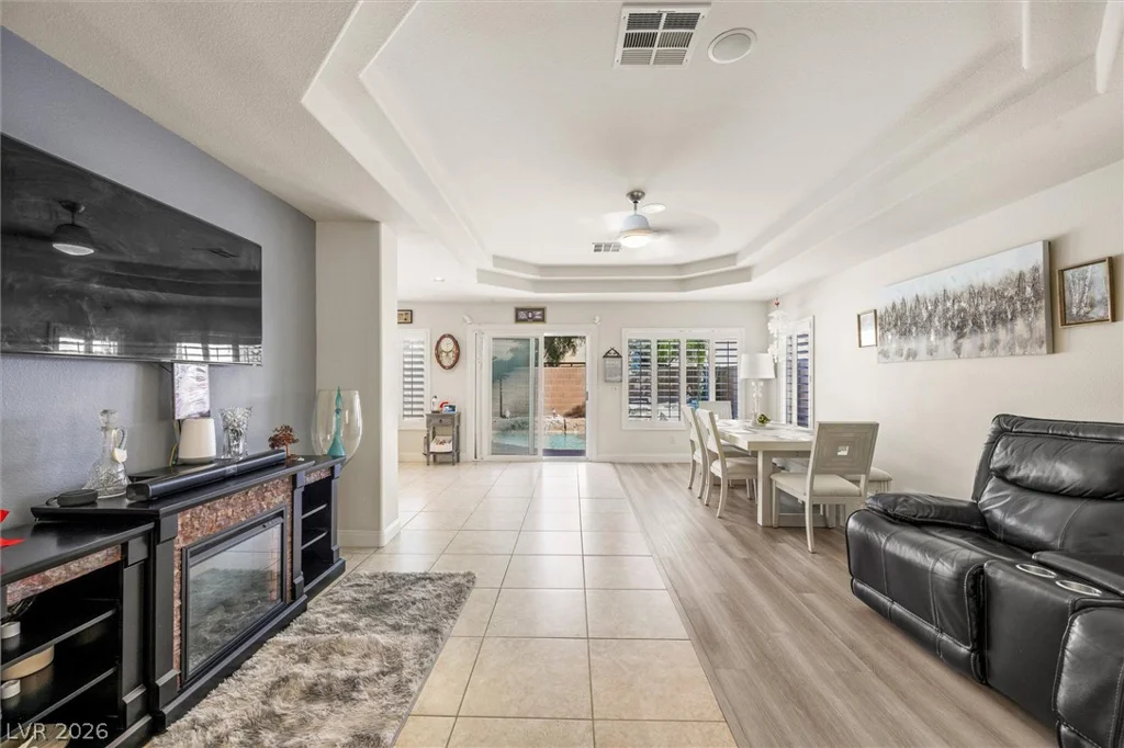 10900 Calcedonian, Las Vegas, NV 89141
