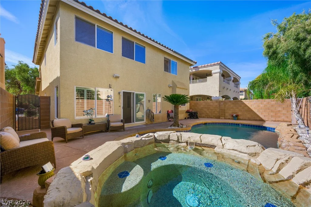 10900 Calcedonian, Las Vegas, NV 89141
