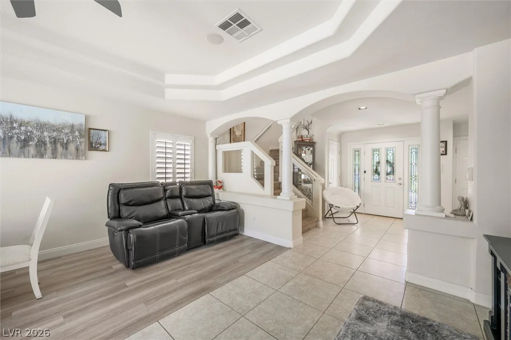 10900 Calcedonian, Las Vegas, NV 89141