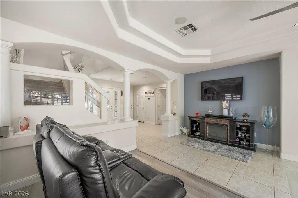 10900 Calcedonian, Las Vegas, NV 89141