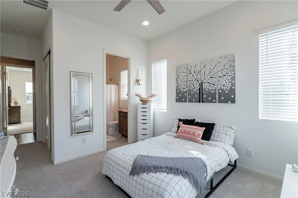 26 Via Tavolara, Henderson, NV 89011
