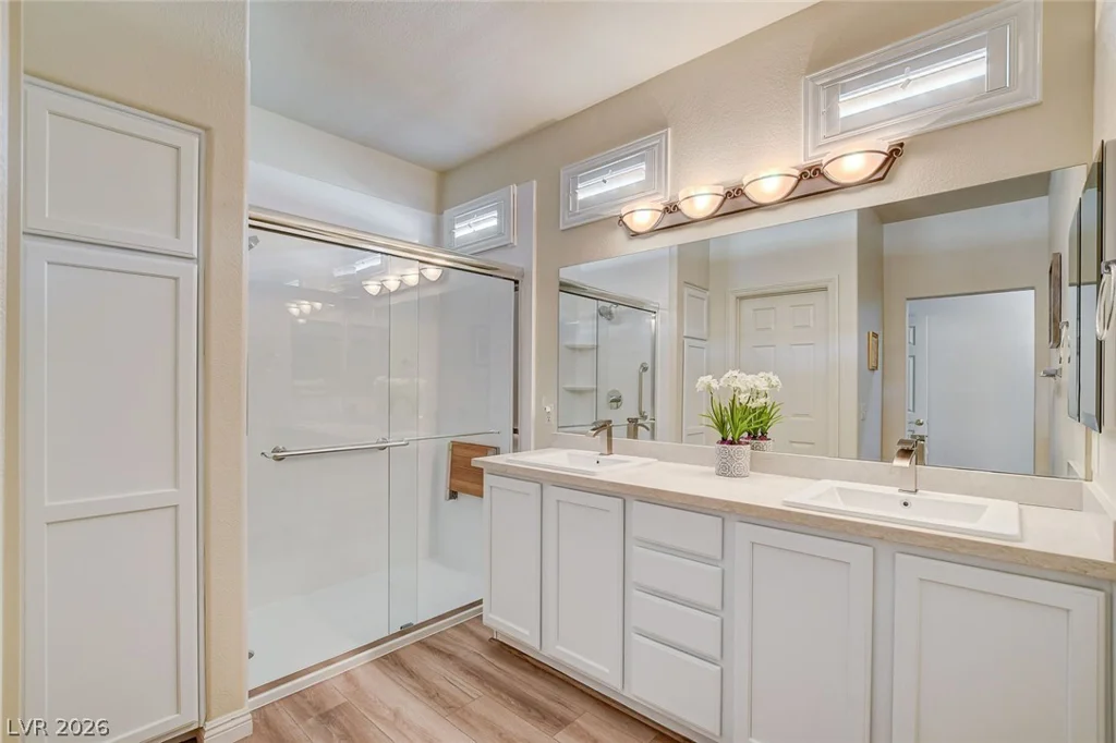 4120 Matina Bella, Las Vegas, NV 89135