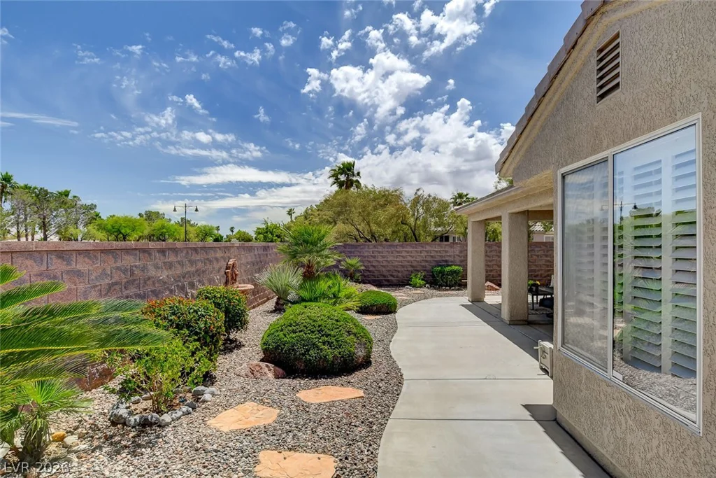 4120 Matina Bella, Las Vegas, NV 89135