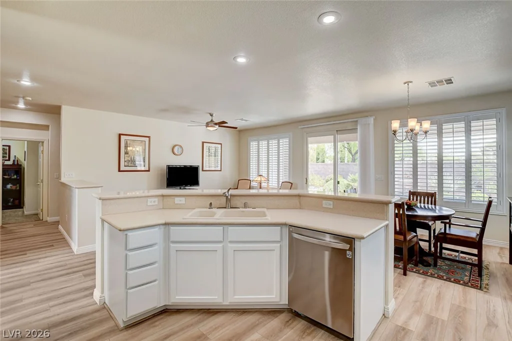 4120 Matina Bella, Las Vegas, NV 89135