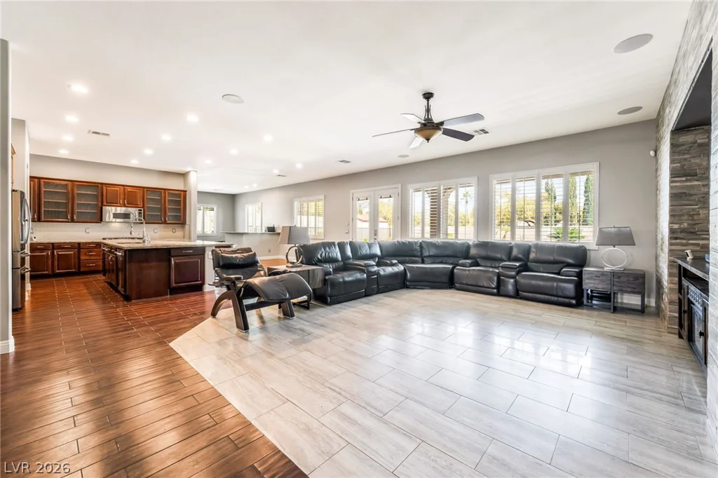 9796 Jamies Jewel, Las Vegas, NV 89149