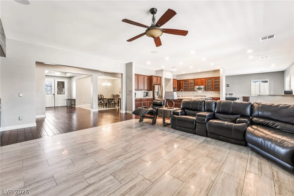 9796 Jamies Jewel, Las Vegas, NV 89149