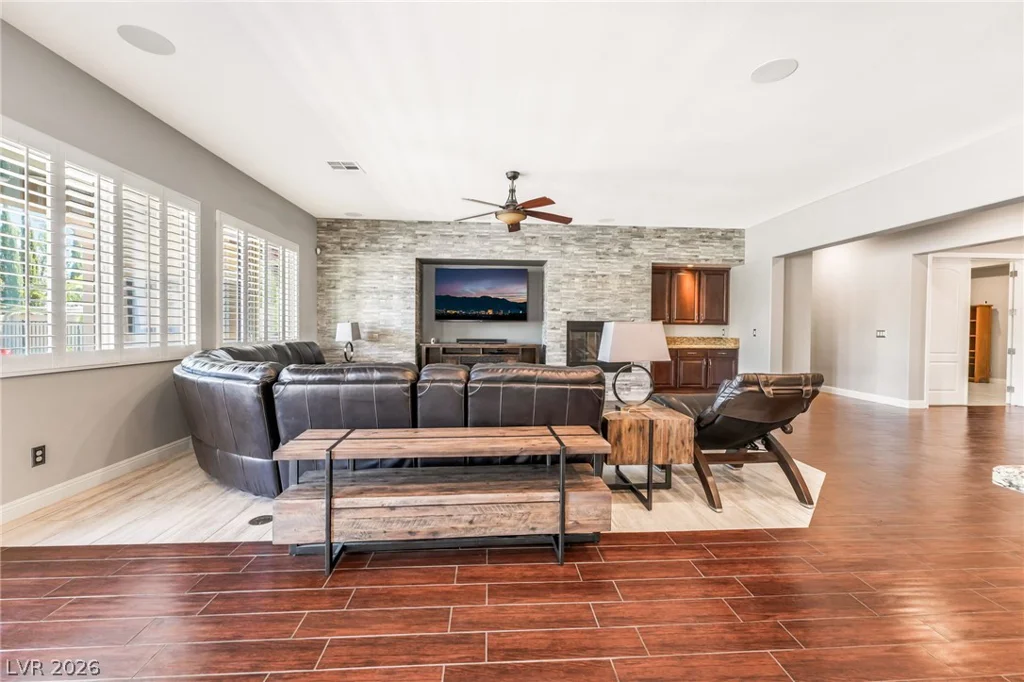 9796 Jamies Jewel, Las Vegas, NV 89149