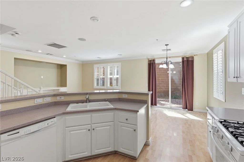 637 Monument Point, Henderson, NV 89002