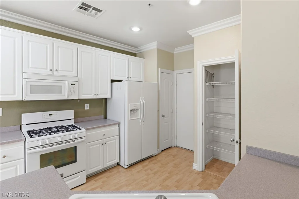 637 Monument Point, Henderson, NV 89002