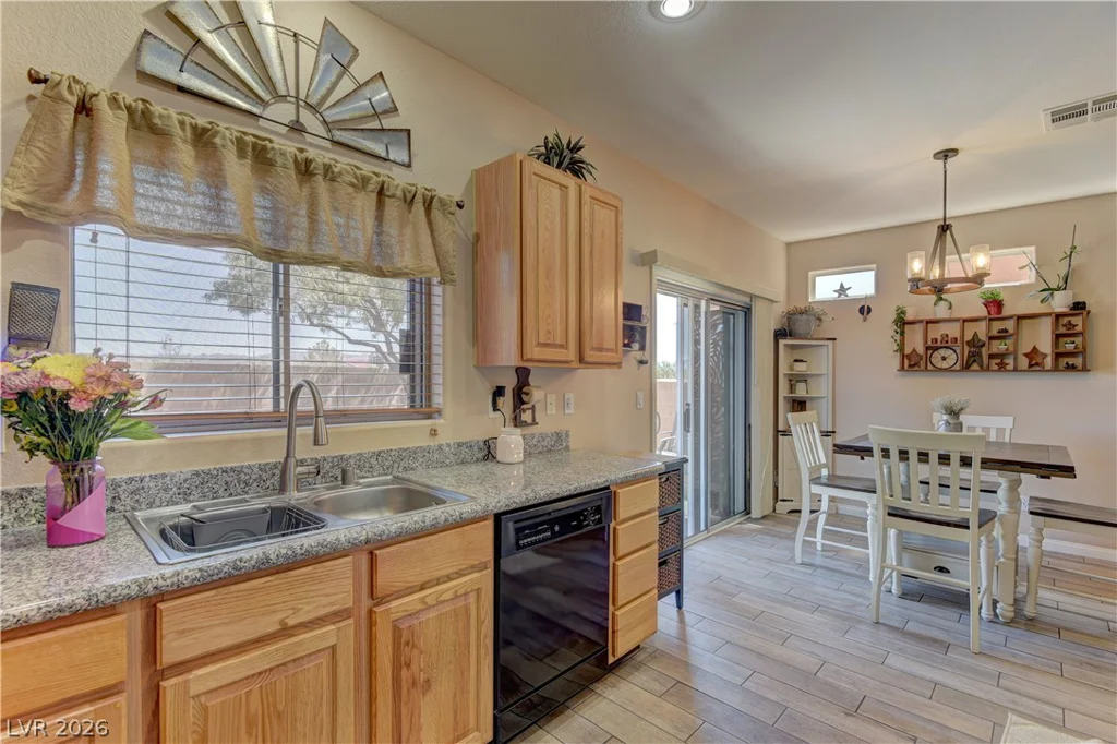 5506 Nickel Ridge, Las Vegas, NV 89122