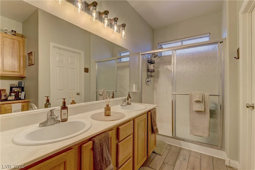 5506 Nickel Ridge, Las Vegas, NV 89122