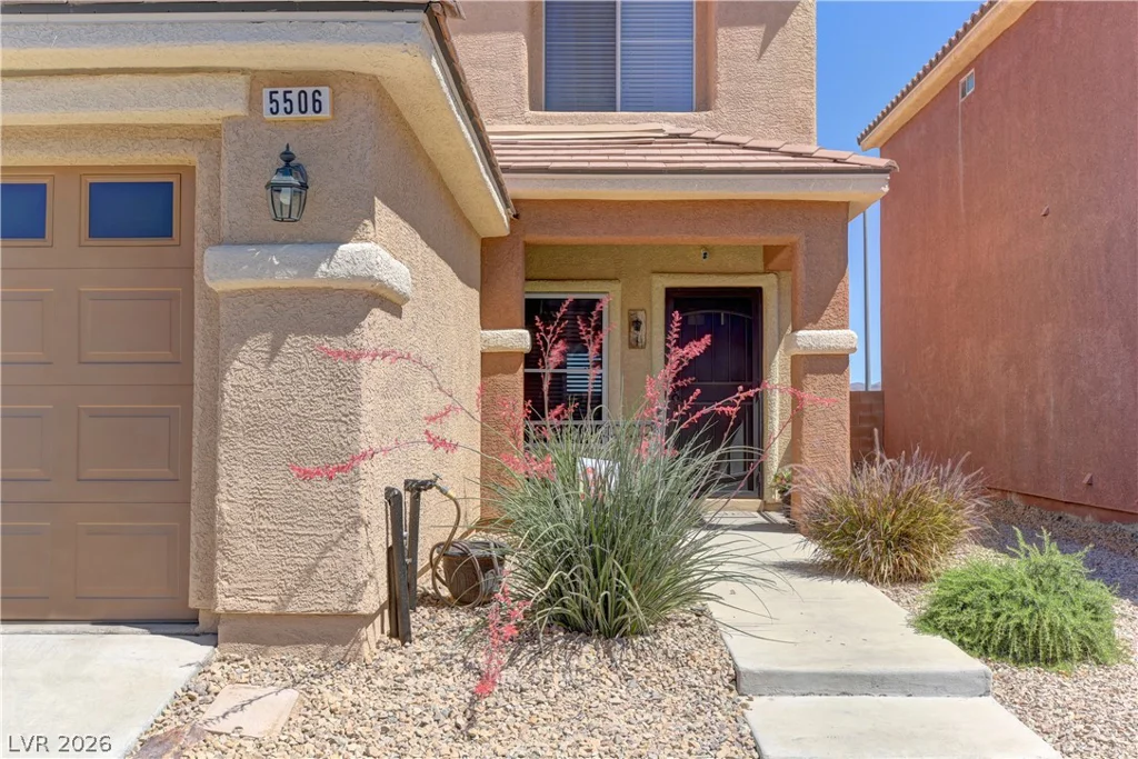 5506 Nickel Ridge, Las Vegas, NV 89122